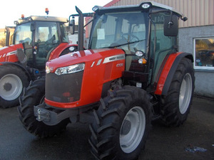 Tractores Usados Massey Ferguson 1204 4WD a Precio Económico, con Bomba y Rodamientos, 160HP, Multiusos, en Venta - Product Image 6