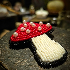 Porte-clés brodé à la main avec fleurs mignonnes pour filles, décoration de porte-clés floral, porte-clés à fleurs perlées, pendentif de porte-clés - Product Image 4