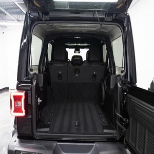 2024 Mejor Vendido Wrangler Technology Package Unlimited Rubicon 392 4WD Automático de 8 Velocidades SRT HEMI 6.4L V8 MDS Garantía Tapicería de Tela - Product Image 6