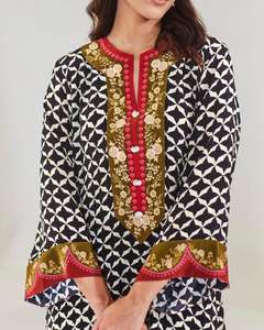 ชุดเสื้อผ้าพื้นเมืองอินเดียและปากีสถานสำหรับผู้หญิงในอินเดียพิมพ์ดิจิตอล - Product Image 3