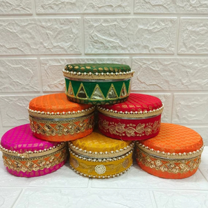 Cajas Redondas de Brocado con Cuentas para Recuerdos de Boda, Mini Caja para Baby Shower y Damas de Honor, Cesta para Frutos Secos, Regalo de Inauguración de Casa - Product Image 4