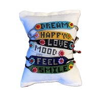 Bracelet SMILE en perles de rocaille faites à la main avec design personnalisé, style bohème tendance unisexe, bracelet perlé NOVA STAR CRAFT certifié IGI