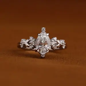 Anillo Fino de Plata de Ley 925 con Moissanita Original, Corte Pera, Diamante Solitario, Estilo Hip-Hop Clásico, para Regalo de Aniversario o Fiesta - Product Image 1