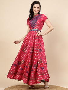 Ensemble Kurta Anarkali en rayonne pure pour femme, rose, imprimé et brodé, longueur ras du sol, coupe trapèze, lavable, prix de gros, fait main en Inde - Product Image 3