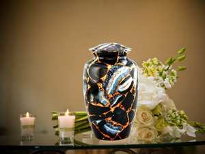 Urnas de cremación para cenizas Memorial Urna negra y dorada para cenizas humanas Urna grande con bolsa de terciopelo - Product Image 5