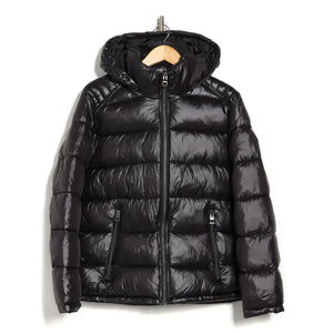 Veste matelassée légère et à la mode en tissu confortable et respirant pour hommes Veste d'hiver en vrac pour hommes - Product Image 1