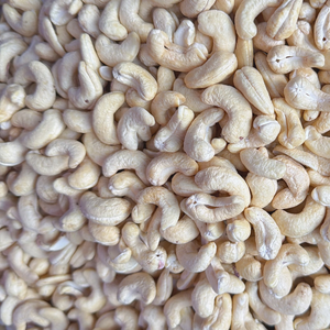 Vente flash 2025 Prix des noix de cajou dans le monde entier Noix de cajou en gros W180 Santigo Vietnam Prêt à expédier - Product Image 1