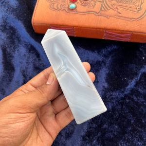 Venta al por mayor de ágata de encaje azul natural Druzy Tower cuarzo pulido varita curativa Pilar Ángel calmante Reiki cristal punto piedra artesanías - Product Image 1