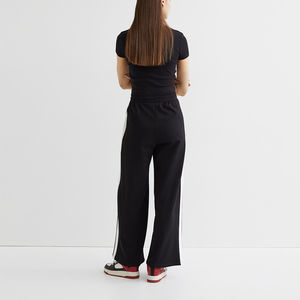 Pantalon de jogging évasé personnalisé pour femme avec logo, 280 g/m², 100 % coton respirant, molleton de toile, cordon élastique, taille mi-haute, décontracté - Product Image 2