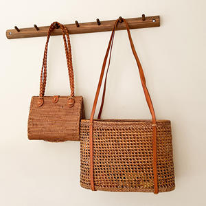 Latest design large capacity tote bag functional rattan totes great deal women purse handbag - Product Image 1