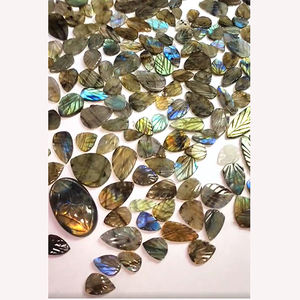 1390แกะสลักใบไฟลาบราดอไรต์ธรรมชาติขนาด19-36มม. จำนวน205ชิ้น - Product Image 2