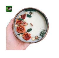 Lilin wangi mangkuk kelapa lilin lilin lilin kedelai buatan tangan unik dengan bunga kering dan kristal mewah di cangkang kelapa