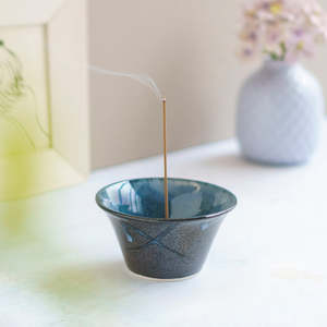 ที่วางธูปเซรามิคทรงกรวย - สีดำและสีน้ำเงิน - Product Image 4
