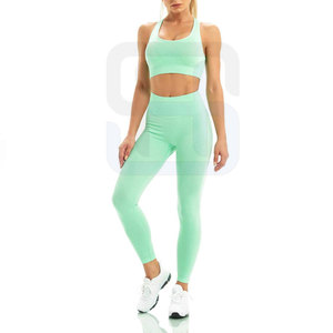 Ensemble de yoga pour femmes de haute qualité, nouveau style 2024 - Spandex/Polyester, séchage rapide, respirant, léger, logo et taille personnalisables - Product Image 1