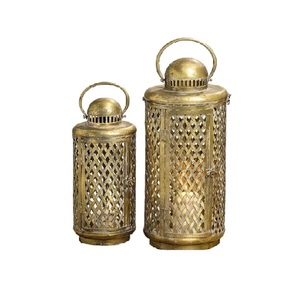Metal <b>Antique</b> Colorful Mini Moroccan Lantern European Unique New Design Lanterns Gold Plated Cylindrical Shape Wire Design Home - Product Image 4