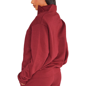 Sweat-shirt pour femme au look moderne et élégant, conçu pour un confort naturel, avec une apparence raffinée et une présence stylée. - Product Image 3