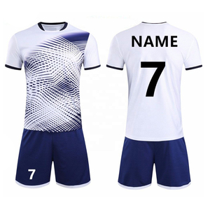 เสื้อฟุตบอลตัวสั้นชุดนักฟุตบอลตัวสั้นเสื้อเจอร์ซีย์ฝึกซ้อมฟุตบอลสีโอเวอร์ไซส์ดีไซน์ใหม่ล่าสุด - Product Image 1