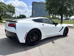 ข้อเสนอสุดคุ้มสำหรับรถ Corvette Stingray Coupe ปี 2014 วิ่ง 19800 ไมล์ เครื่องยนต์ V8 6.2 ลิตร สมรรถนะสูง - Product Image 2