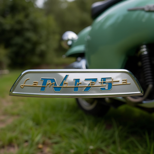 Emblema Trasero Cromado 'TV175' y 'TV200' para Motocicleta Lambretta TV3 (Modelos Antiguos) - Product Image 3