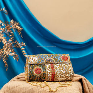 MOSAIC Cadena para mujer Bolso Étnico Caja de Embrague Gris Monedero de Metal Bolso de Noche Cartera Fabricación por LUXURY CRAFTS - Product Image 1