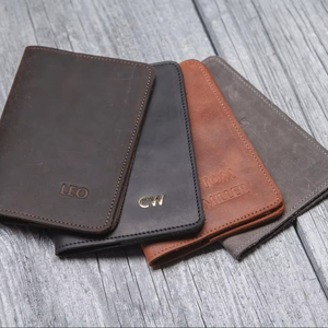 Porta Pasaportes y Cartera de Cuero Genuino Vintage para Padrinos de Boda, Funda Personalizada para Hombre, Regalo Antirrobo de Alta Calidad PTH-0025 - Product Image 1