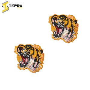 Top-Style Tepra Ropa deportiva Único transpirable Fieltro bordado en forma de corazón Parches de flores Buena venta PVC Iron-On Fabric - Product Image 2