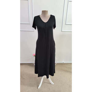Women's Short-Sleeved V-Neck Midi <b>Viscose</b> <b>Dress</b> with Pocket Detail, 34746 - Black - Product Image 4