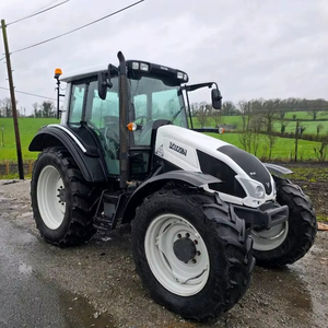 Tracteur à chenilles Valtra N103 65 CV avec moteur et boîte de vitesses - Product Image 1