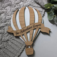 Cadre photo en bois personnalisable avec lettres en relief, thème montgolfière, pour marquer les étapes mensuelles de bébé