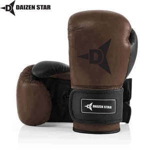 Guantes de Boxeo de Piel Sintética Personalizados para Entrenamiento y Kickboxing, Transpirables, Absorbentes de Sudor, con Protección UV y Muñeca Ajustable con Velcro - Product Image 6