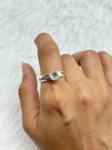 Anillo de plata hecho a mano para mujer, joyería fina con forma de pera aguamarina natural y diamante para bodas o fiestas - Product Image 4