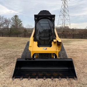 รถตักล้อยางแบบสกิดสเตียร์พร้อมอุปกรณ์ไฮดรอลิกสำหรับขาย - Product Image 1