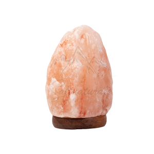 Vente en gros d'artisanat naturel Tailles personnalisées Emballage élégant Lampe au sel de l'Himalaya 1-2 kg Style d'amour Feng Shui du fabricant pakistanais - Product Image 3