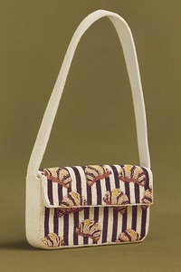 Pochette de mariage légère et durable avec bracelet perlé doré pour mariées, lune de miel, fête prénuptiale et fête des mères - Product Image 3