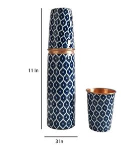 Ensemble de bouteille en cuivre marocaine bleue imprimée émaillée et de 2 verres à boire, pour les fêtes et les voyages - Product Image 2