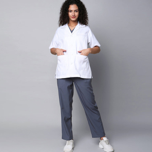 Blouse de laboratoire en fibre de bambou respirante, design personnalisé, uniforme médical pour le personnel médical, blouse de laboratoire blanche pour l'hôpital, blouses de laboratoire tissées - Product Image 4