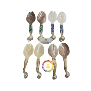 Cuillères en nacre gravées personnalisées Cadeaux personnalisés pour les mariages Choix durable pour les besoins de service gastronomique - Product Image 6