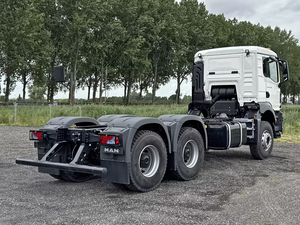 Camion à benne basculante 8x4 robuste 2024, grande capacité de charge, véhicule de chantier avec système de levage hydraulique, frais accidentels - Product Image 5