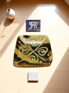 Plateau carré élégant en corne de buffle naturelle poli pour servir des collations à manger ou un accessoire de cuisine à domicile décoratif - Product Image 4