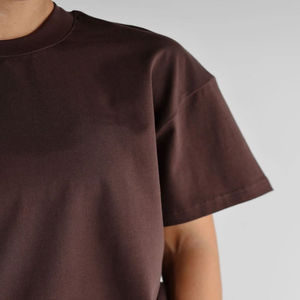 Camiseta de mujer de talla grande informal de gran tamaño bordado Logo Puff estampado cómodo poliéster/algodón sólido ajuste suelto - Product Image 3