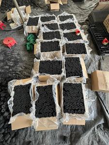 COQUILLE DE NOIX DE COCO MORCEAU DE CHARBON NOIR pour AGRICULTURE-PRIX USINE - Product Image 2