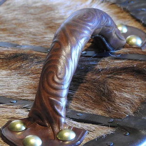 Escudos vikingos. Escudos decorativos. Fancy Shields. de Calvin artesanía - Product Image 5