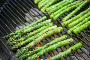 Asperges Verts Frais - Tranches d'asperges tendres - Jeunes pousses d'asperges - Product Image 5