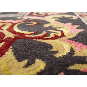 พรมขนสัตว์ผสมวิสโคสทอมือลายดอกไม้สีเบจ-น้ำตาล ยี่ห้อ Kora สำหรับบ้าน รูปทรงสี่เหลี่ยมผืนผ้า ขนาด 4 เมตร หนา 10 มม. เหมาะสำหรับห้องนอน ห้องนั่งเล่น และทางเดิน รุ่น TRA-14629 - Product Image 3