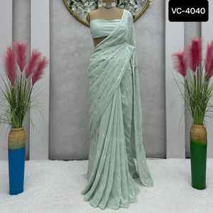 นักออกแบบใหม่ผู้หญิงงานแต่งงานสวมใส่ผ้าซิ่น Georgette นุ่มด้วยงานเย็บปักถักร้อยและลําดับงานสารีพร้อมเสื้อแฟนซีชิ้นชุดสูทอินเดีย - Product Image 4