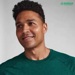 Camiseta de Hombre de Corte Holgado con Cuello Redondo, Poliéster/Algodón, Impresión de Logotipo Personalizada 2025, Ecológica, Transpirable, Tejido de Alta Calidad de 210g, OEM - Product Image 5