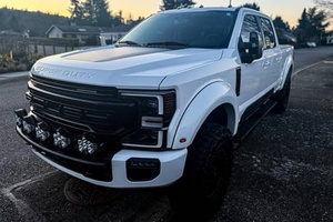 EXTREMADAMENTE LIMPIO, F-250 SUPER DUTY LARIAT 2021 4X4 POWER STROKE TURBODIÉSEL V8 4WD ALTAMENTE EQUIPADO, LISTO PARA ENTREGAR - Product Image 2