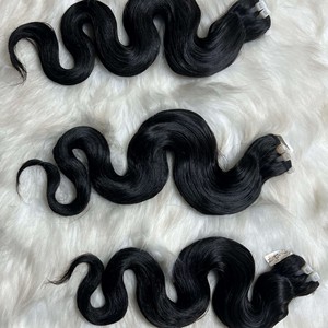 Extensiones de cabello humano de alta calidad con paquetes de cabello ondulado brasileño Juego de 3 paquetes con cierre Venta al por mayor de cabello crudo - Product Image 4