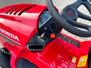 Automatico <span class=keywords><strong>Honda</strong></span> 2625 HT tosaerba con 122 cm larghezza di taglio 22.4 hp motore elettrico con scatola di erba per uso agricolo giardino