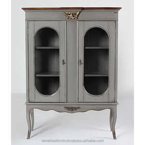 Classic <b>Vintage</b> Porcelain Display Cabinet No. 5003 for Home Decor in the Living Room or Bedroom - Product Image 6